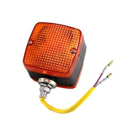 Conjunto de luces, señal de giro y espacio libre